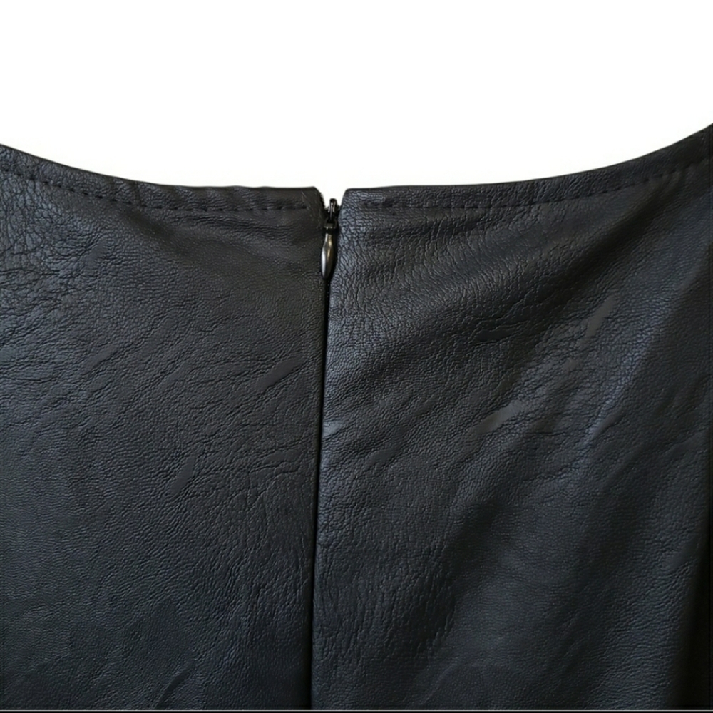 Boohoo plus black faux leather capsleeve shift dress size 22 - Picture 8 of 11